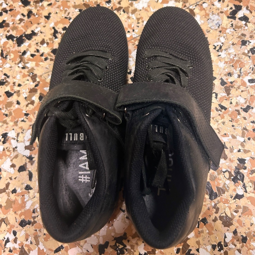 Nobull Leather lifting shoes